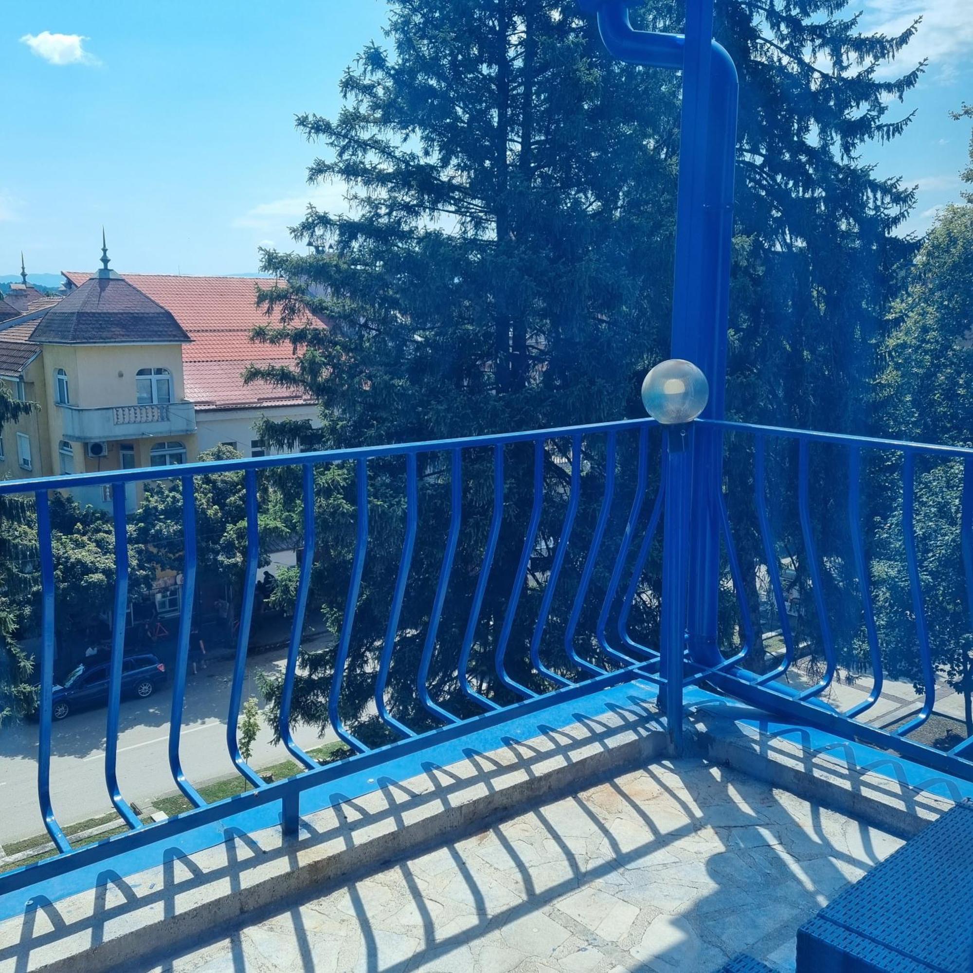 Хотел Европа Montana Exterior foto